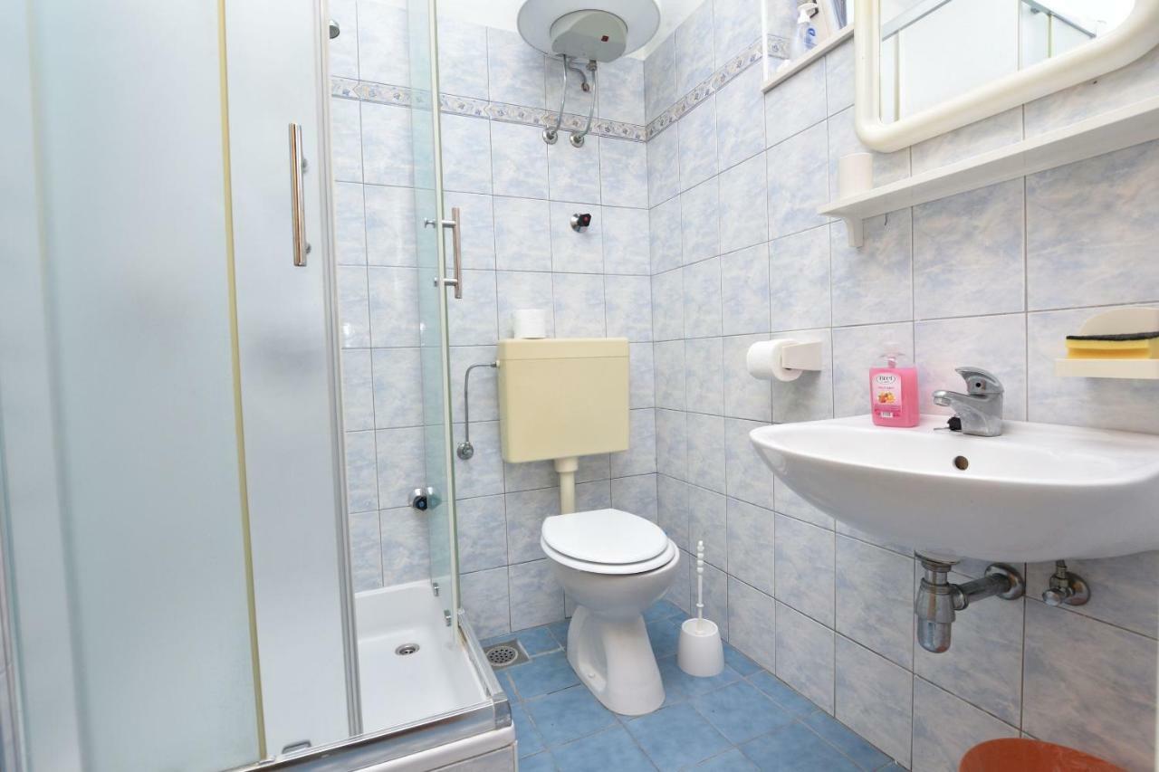 Apartment And Jakov Primosten