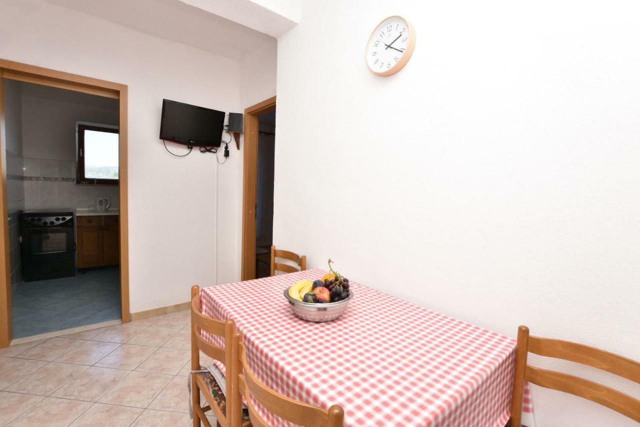 Apartment And Jakov Primosten